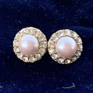 Fashion earrings studs pearl crystals sparkly